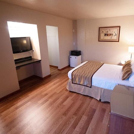 Stay Inn Suite Stockton Εξωτερικό φωτογραφία