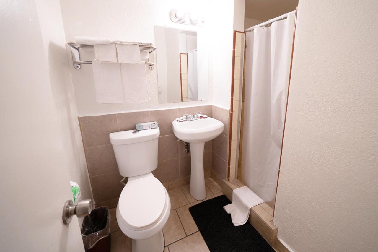 Stay Inn Suite Stockton Εξωτερικό φωτογραφία